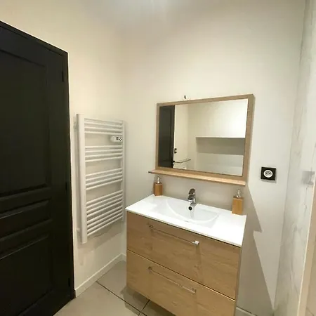 T2 Arenes Apartmán Nîmes
